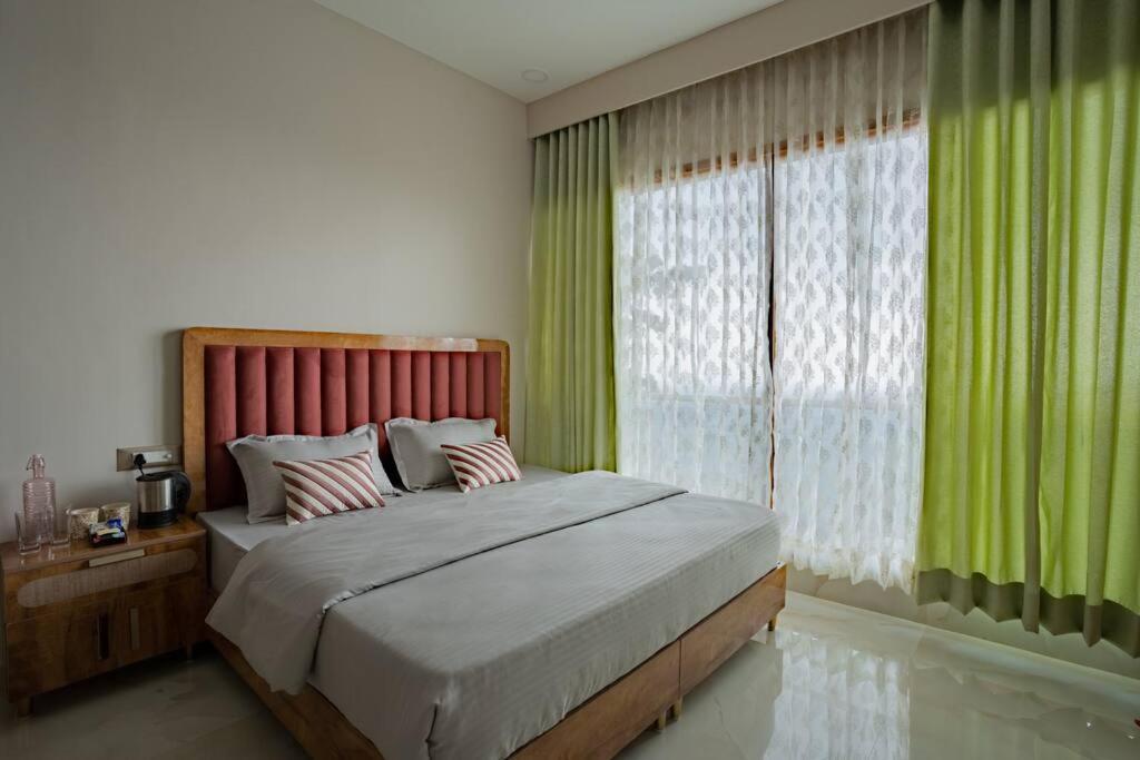 The Sage Villa - Luxury Homestay In デヘラードゥーン エクステリア 写真