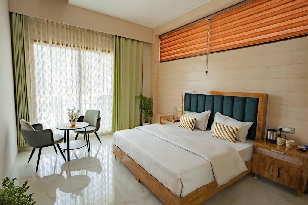 The Sage Villa - Luxury Homestay In デヘラードゥーン エクステリア 写真