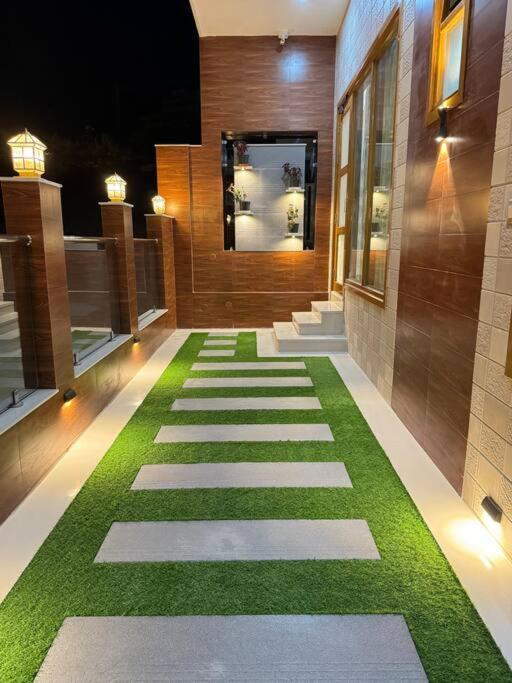 The Sage Villa - Luxury Homestay In デヘラードゥーン エクステリア 写真
