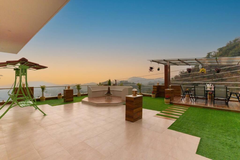 The Sage Villa - Luxury Homestay In デヘラードゥーン エクステリア 写真